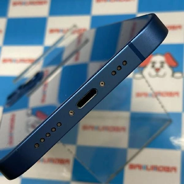 iPhone13 docomo版SIMフリー 128GB MLNC3J/A A2631