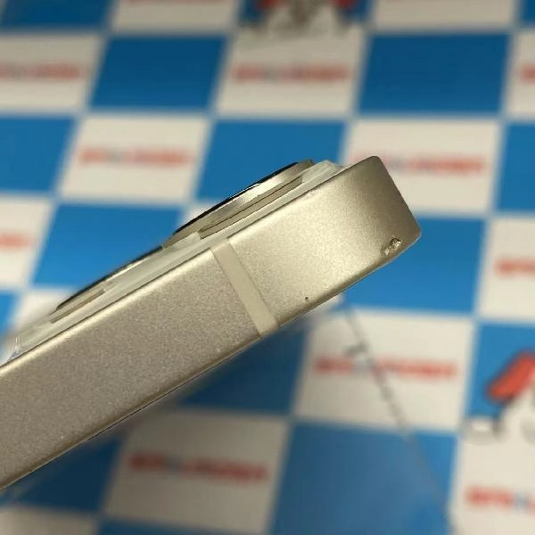 iPhone13 docomo版SIMフリー 512GB MLNP3J/A A2631