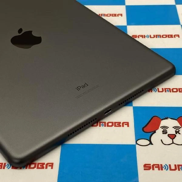 iPad 第8世代 Wi-Fiモデル 32GB MYL92J/A A2270 スペースグレイ