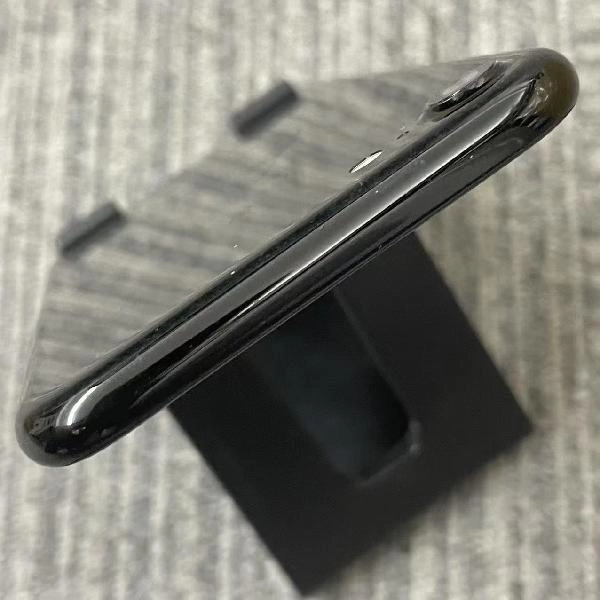 iPhone7 docomo版SIMフリー 128GB MNCP2J/A A1779 ジャンク品 ジェットブラック