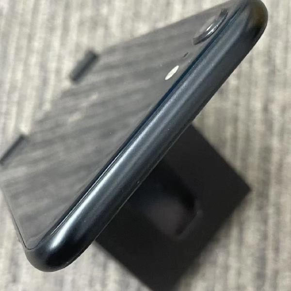 iPhoneSE 第3世代 SoftBank版SIMフリー 64GB MMYC3J/A A2782