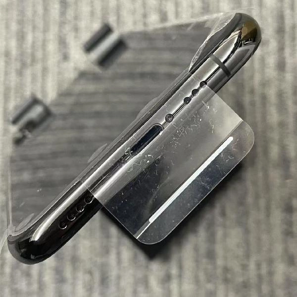 iPhoneXS Apple版SIMフリー 512GB MTE32J/A A2098 開封未使用品 スペースグレイ