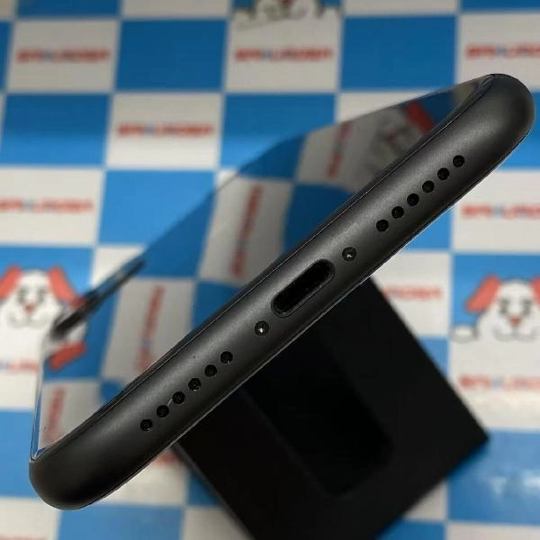 iPhone11 au版SIMフリー 256GB MWM72J/A A2221 128GB ブラック