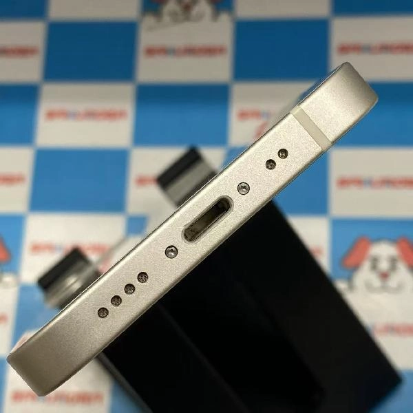 iPhone12 mini au版SIMフリー 128GB MGDM3J/A A2398 極美品 ホワイト