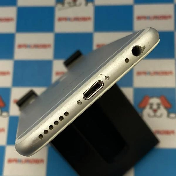 iPhone6 au 64GB MG4H2J/A A1586 訳アリ品