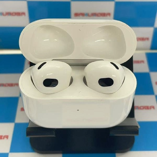 Apple AirPods 第3世代 MagSafe充電ケース付き  MME73J/A A2566 ホワイト