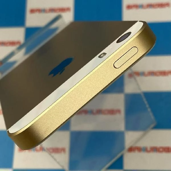 iPhoneSE au 128GB MP882J/A A1723 新品同様