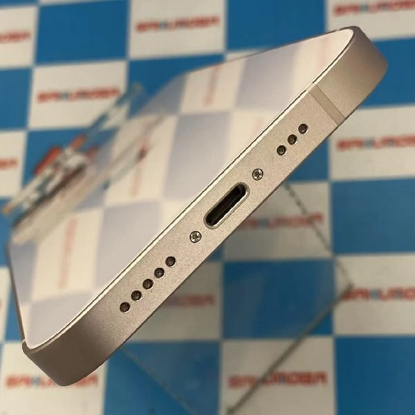 iPhone13 au版SIMフリー 128GB MLNE3J/A A2631 極美品