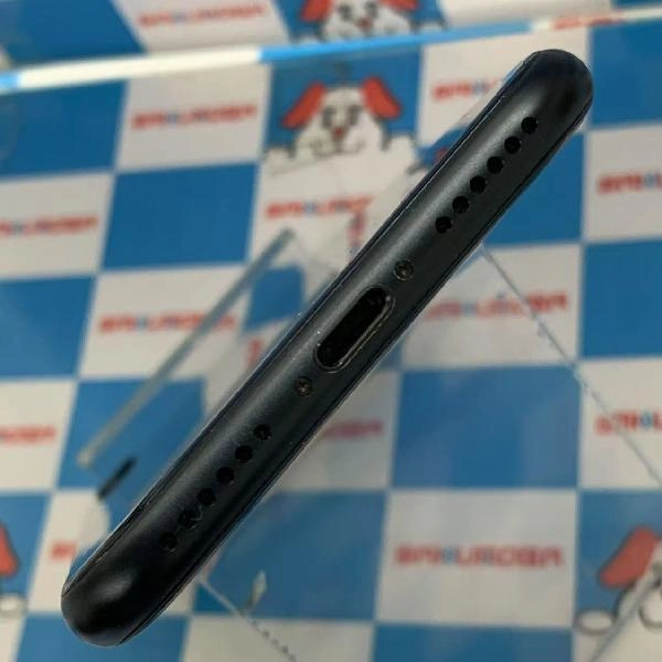 iPhoneSE 第3世代 SoftBank版SIMフリー 64GB MMYC3J/A A2782