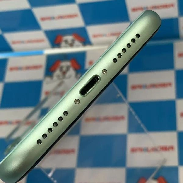 iPhone11 128GB docomo版SIMフリー NWM62J/A A2221 ジャンク品 グリーン