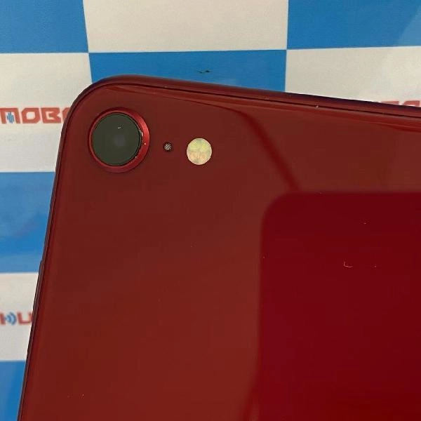 iPhoneSE 第3世代 au版SIMフリー 64GB MMYE3J/A A2782 美品