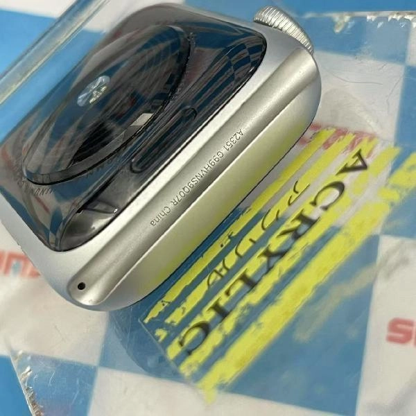 Apple Watch SE GPSモデル  MKNY3J/A 40mm