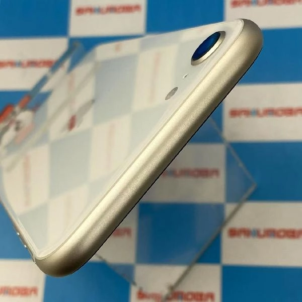 iPhoneSE 第3世代 SoftBank版SIMフリー 64GB MMYD3J/A A2782 極美品