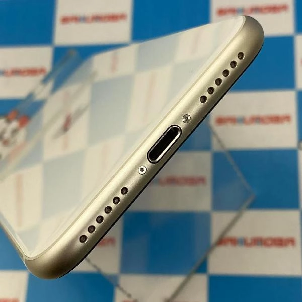 iPhoneSE 第3世代 SoftBank版SIMフリー 64GB MMYD3J/A A2782 極美品