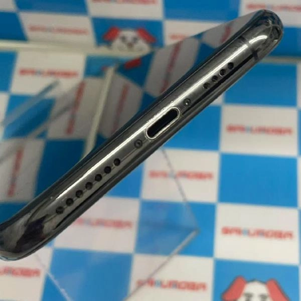 iPhoneXS Max au版SIMフリー 256GB MT6U2J/A A2102 スペースグレイ