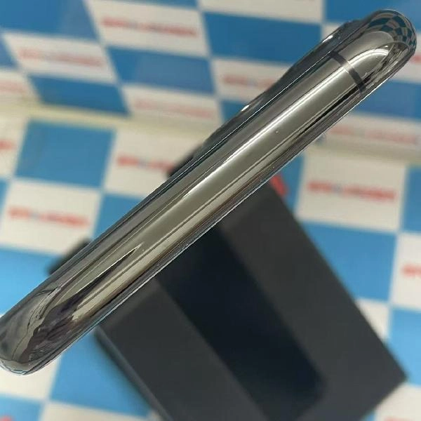 iPhone11 Pro docomo版SIMフリー 256GB MWC72J/A A2215