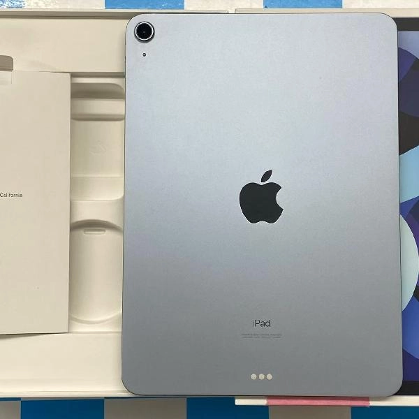 iPad Air 第4世代 Wi-Fiモデル 256GB MYFY2J/A A2316 極美品 スカイブルー