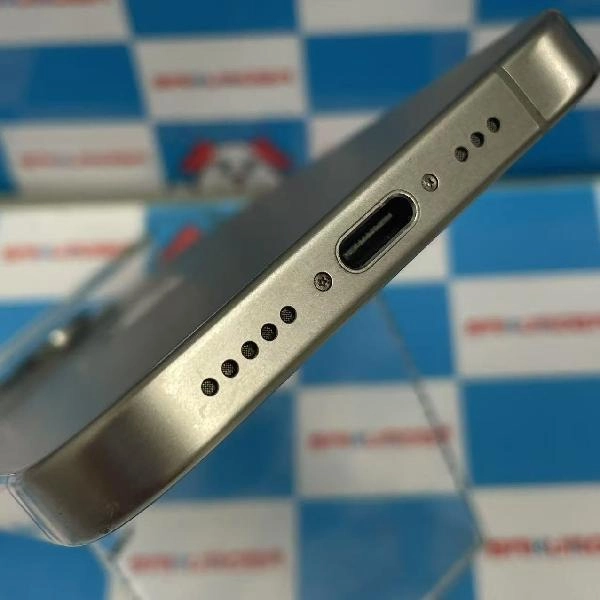 iPhone15 Pro docomo版SIMフリー 128GB MTU93J/A A3101 ナチュラルチタニウム