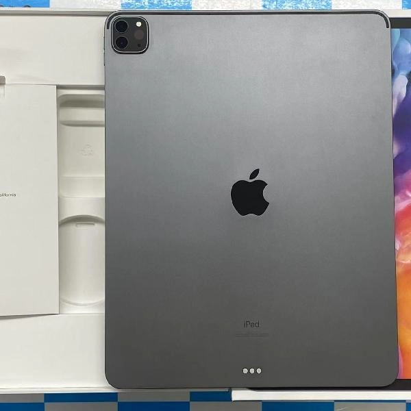 iPad Pro 12.9インチ 第4世代 Wi-Fiモデル 256GB MXAT2J/A A2229 美品 スペースグレイ