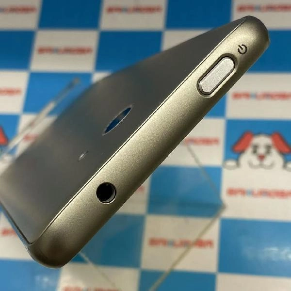 BASIO4 KYV47 au 32GB