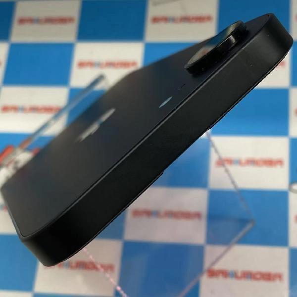 iPhone 16e SIMフリー 256GB MD1T4J/A A3409 美品 ブラック