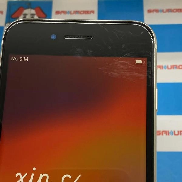 iPhoneSE 第3世代 SoftBank版SIMフリー 128GB MMYG3J/A A2782