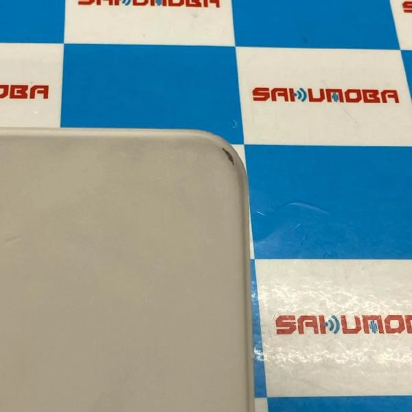 12.9インチiPad Pro(第4世代)用 Magic Keyboard  MJQJ3J/A ホワイト