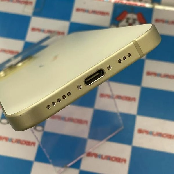 iPhone15 au版SIMフリー 128GB MTMK3J/A A3089 新品同様