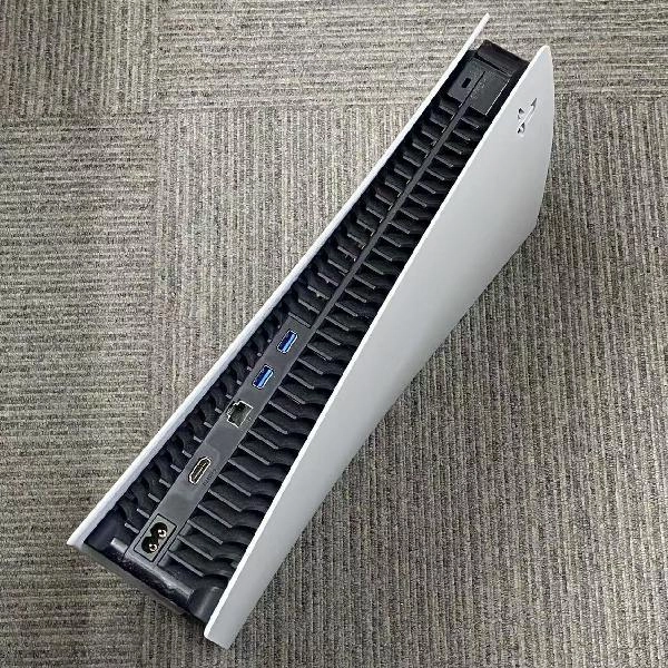 PlayStation5 CFI-1000A01  CFI-1000A01 ホワイト