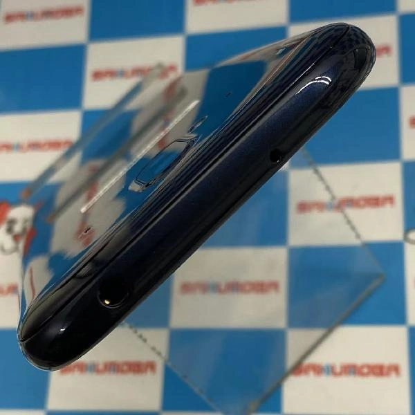 らくらくスマートフォン F-52B docomo 64GB