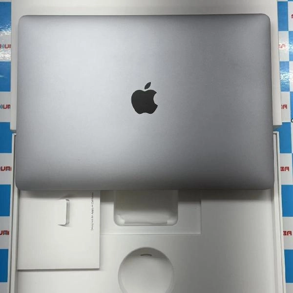 MacBook Pro 13インチ 2019 256GB FUHP2J/A A2159 スペースグレイ
