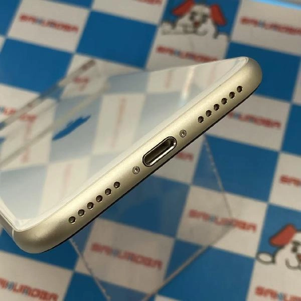 iPhoneSE 第3世代 Apple版SIMフリー 128GB MMYG3J/A A2782 開封未使用