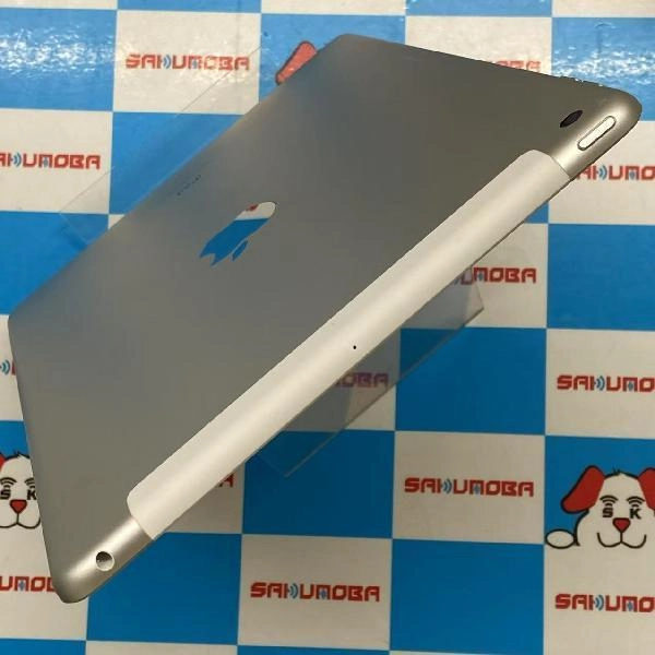iPad 第9世代 docomo版SIMフリー 256GB MK4H3J/A A2604 極美品