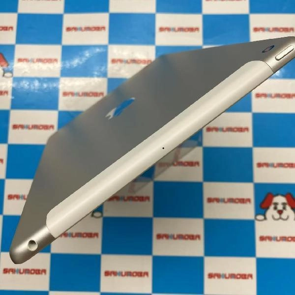 iPad 第5世代 SoftBank版SIMフリー 32GB MP1L2J/A A1823