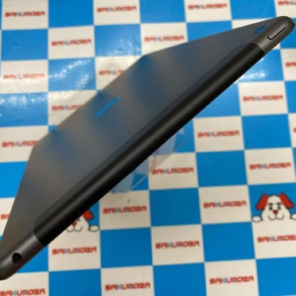 iPad 第7世代 docomo版SIMフリー 128GB NW6E2J/A A2198 スペースグレイ