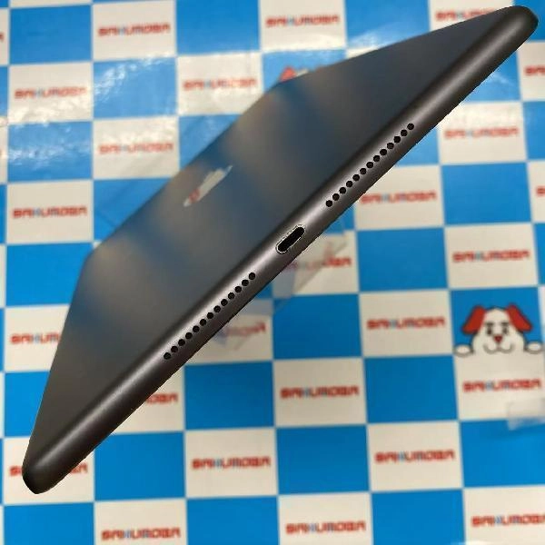 iPad 第7世代 Wi-Fiモデル 32GB MW742J/A A2197