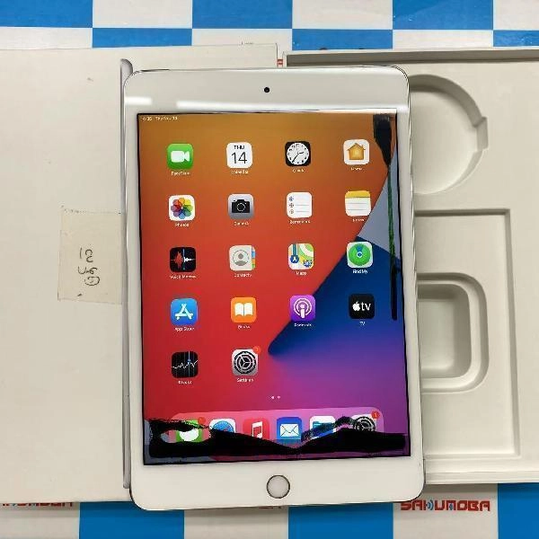 iPad mini 第4世代 SoftBank版SIMフリー 32GB MNWF2J/A A1550 ジャンク品 シルバー
