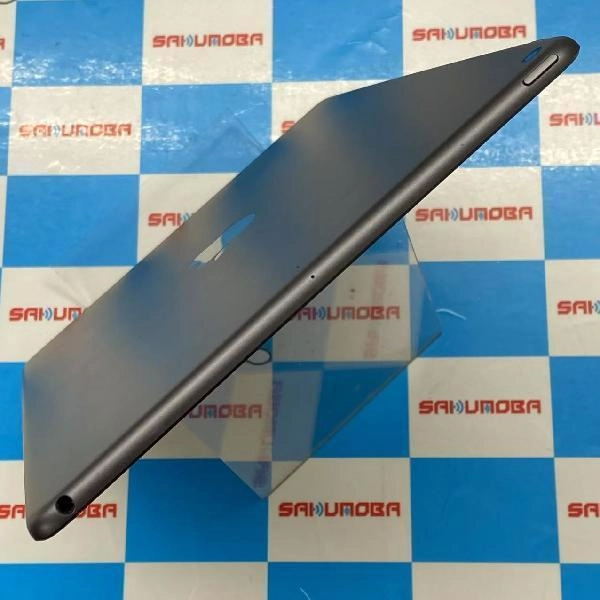 iPad Air 第3世代 Wi-Fiモデル 256GB MUUQ2J/A A2152 ジャンク品 スペースグレイ