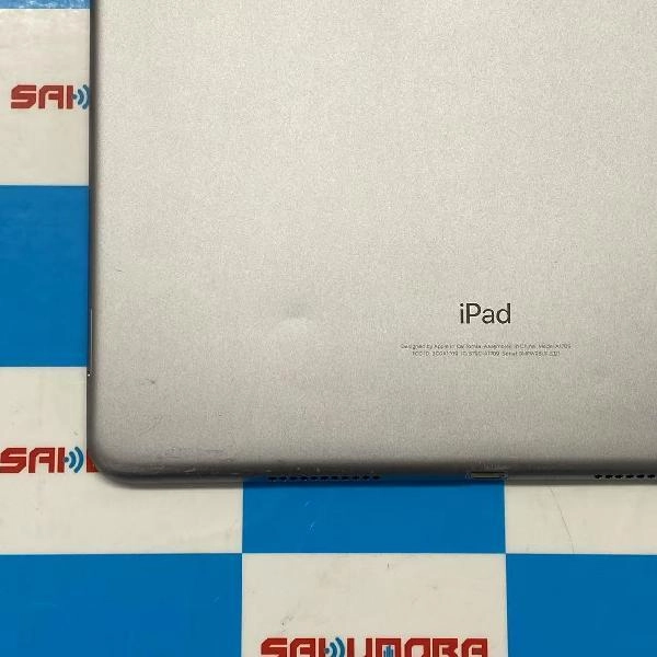 iPad Pro 10.5インチ docomo版SIMフリー 64GB MQEY2J/A A1709 ジャンク品 スペースグレイ
