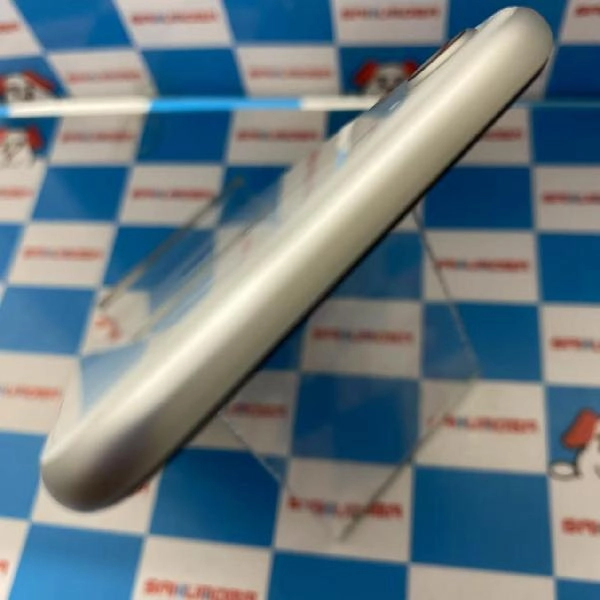 iPhoneSE 第2世代 Apple版SIMフリー 256GB NXVU2J/A A2296 交換未使用品 ホワイト