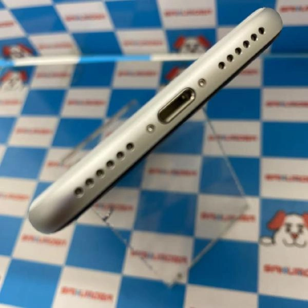 iPhoneSE 第2世代 Apple版SIMフリー 256GB NXVU2J/A A2296 交換未使用品 ホワイト