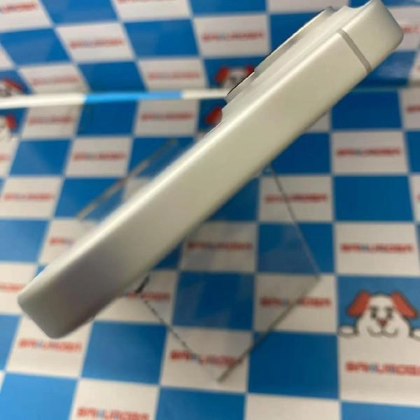 iPhone16 Apple版SIMフリー 256GB MYDX3J/A A3286 新品同様 ホワイト