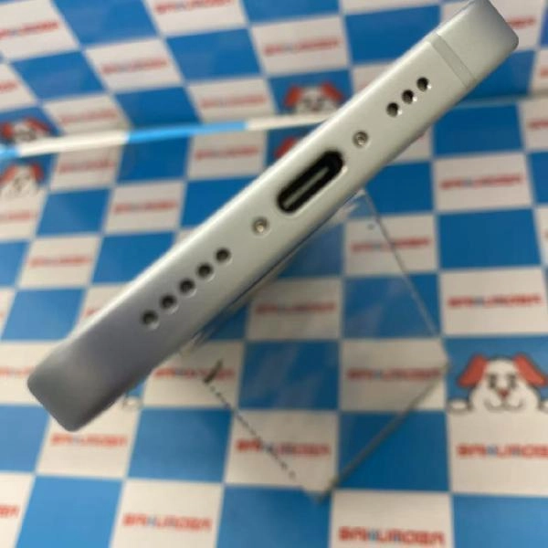 iPhone15 docomo版SIMフリー 128GB MTML3J/A A3089 新品同様