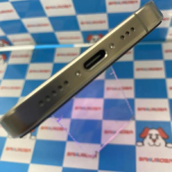 iPhone16 Pro Apple版SIMフリー 128GB MYMY3J/A A3292 新品同様 No 商品カラー