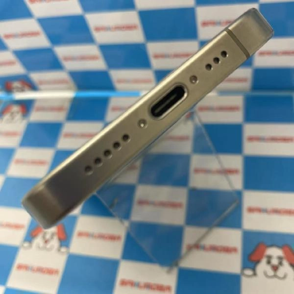 iPhone15 Pro Apple版SIMフリー 256GB MTUF3J/A A3101 新品同様 No 商品カラー