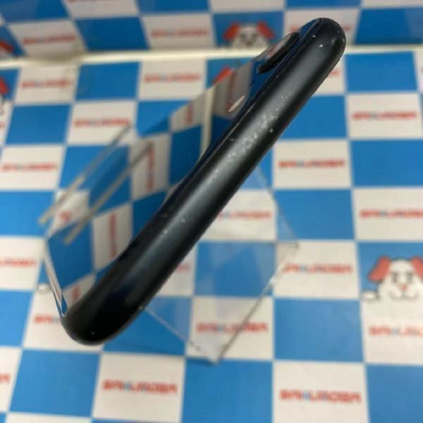 iPhoneSE 第3世代 Apple版SIMフリー 128GB MMYF3J/A A2782