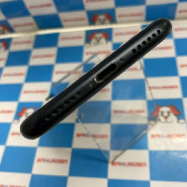 iPhoneSE 第3世代 SoftBank版SIMフリー 64GB NMYC3J/A A2782