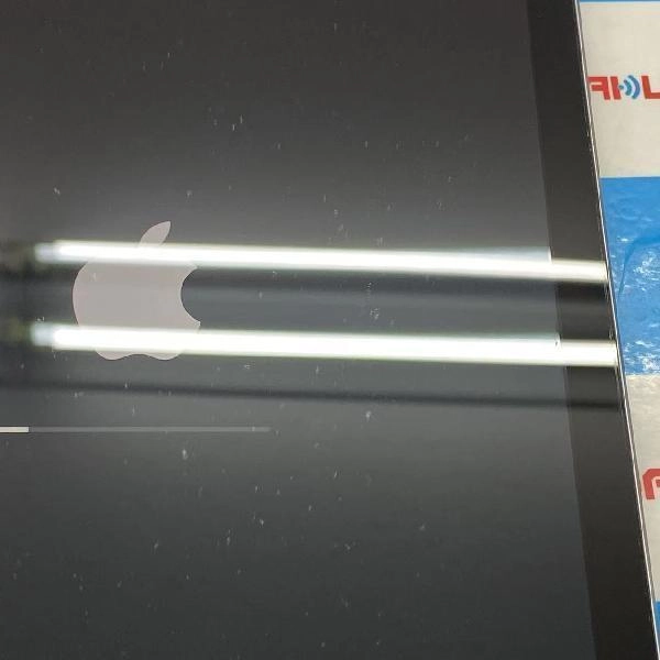 iPad 第6世代 Wi-Fiモデル 32GB MR7F2J/A A1893