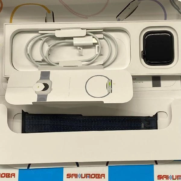 Apple Watch SE 第2世代 GPSモデル 32GB MA7W4J/A