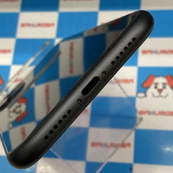 iPhone11 docomo版SIMフリー 128GB MHDH3J/A A2221 極美品 ブラック